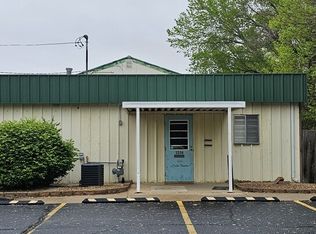 1216 W 6th Ave, El Dorado, KS 67042