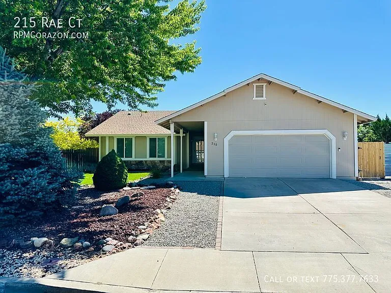 215 Rae Ct — Photo 2