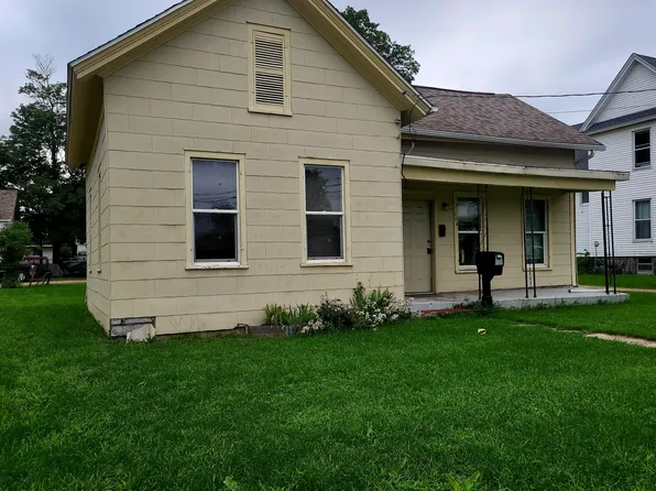 204 W Delaware St, Decatur, MI 49045