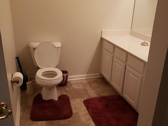 5th image of 4626 Cobblestone Dr