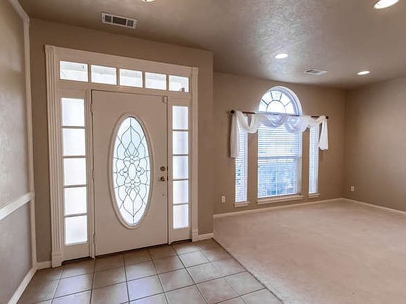 2nd image of 7830 Lantana Ln