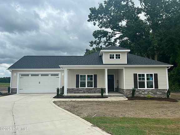 2nd image of 112 Dunbar Hill Drive
