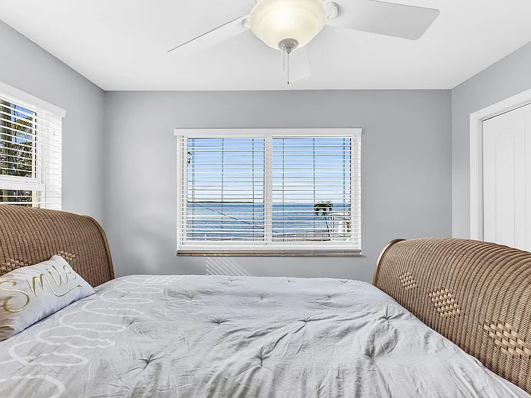 112 Seagull Ln — Photo 22