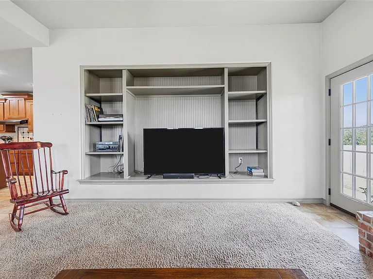 8318 Campeche Bay Pl — Photo 21