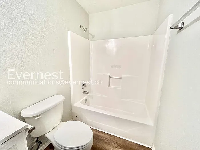 306 Ezekial Ave — Photo 16