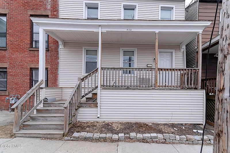 2nd image of 824 2nd Street