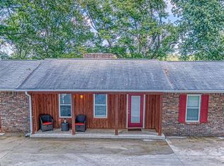 570 Shoals Ave, Killen, AL 35645