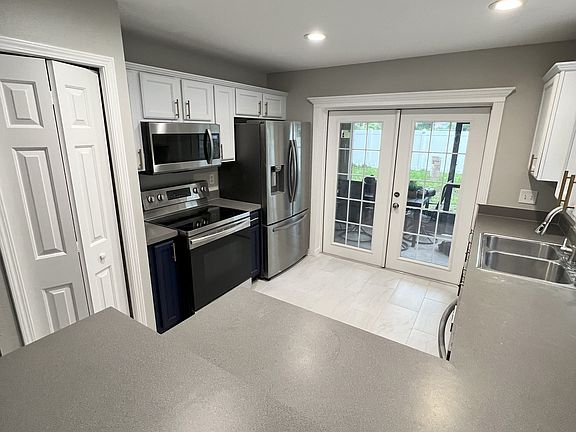 5th image of 8547 Deer Chase Dr