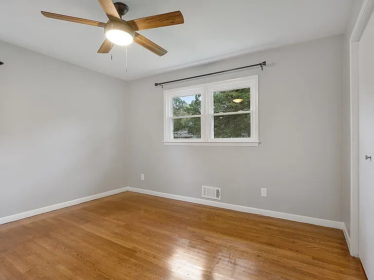 2031 Mesa Dr — Photo 10