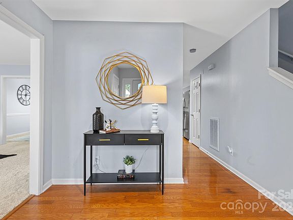 4th image of 9010 Davis Crossing Ct