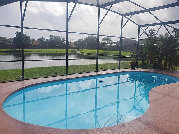 2nd image of 5327 Coral Vine Ln