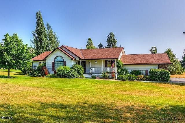 1st image of 303 Dairy Dr