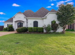 419 Long Acre Dr, Bossier City, LA 71111