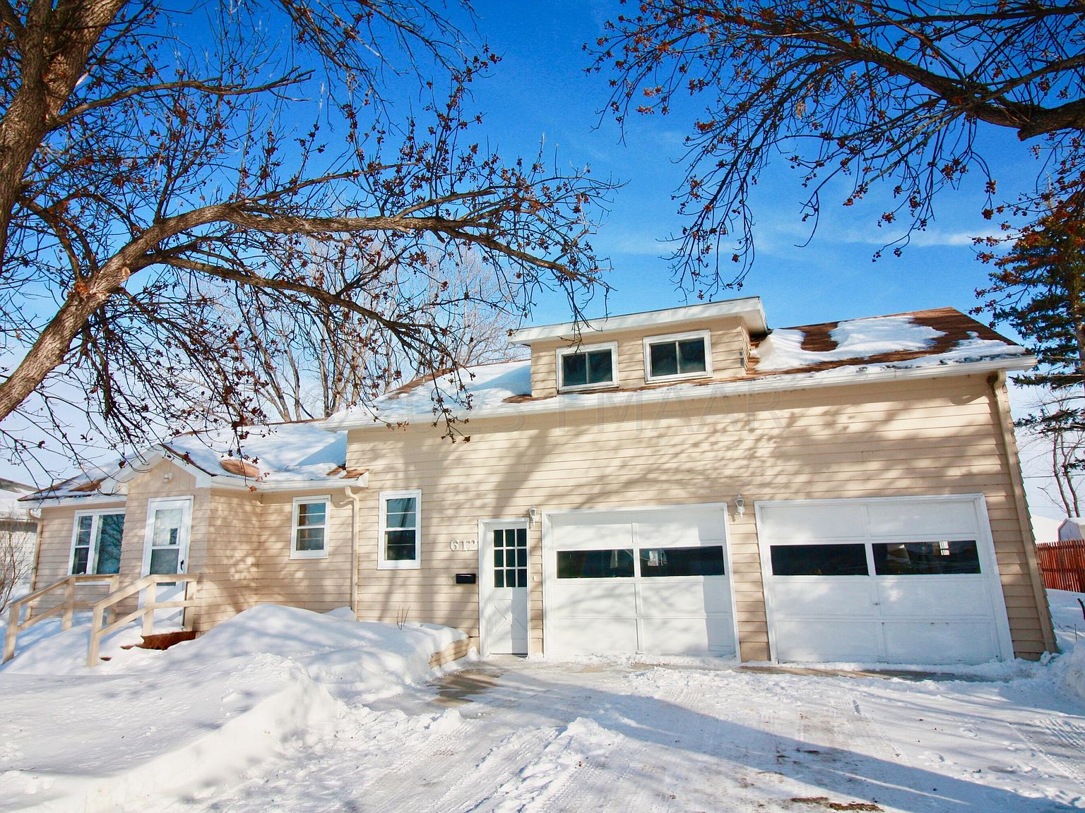 612 6th St S, Breckenridge, MN 56520 Zillow