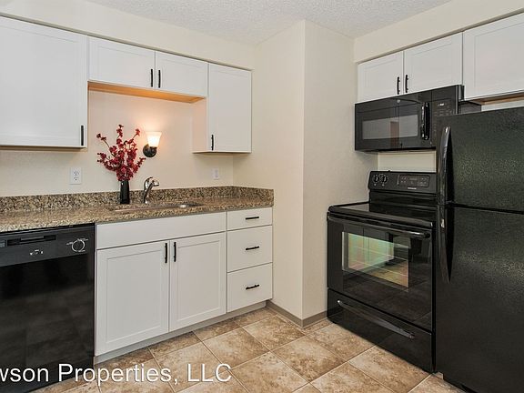 5th image of 12211 Edgewood Ave SW APT 2