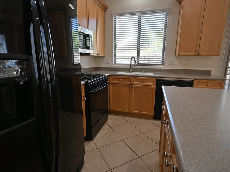 5472 Overlook Valley St — Photo 14