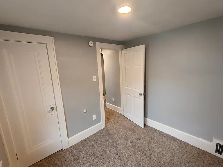 958 Inman St — Photo 25