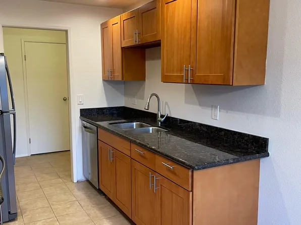 1515 NE 148th St, Seattle, WA