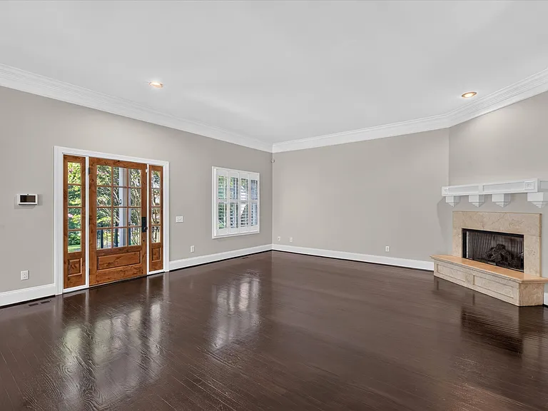 306 Hillside Ave #1 — Photo 2