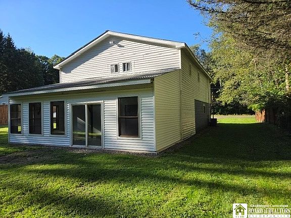 3rd image of 6673 Webber Rd
