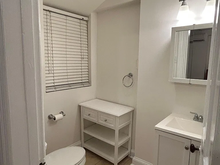 Ensuite bathroom