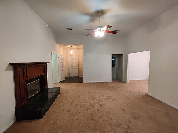 4th image of 801 Hopeton Ct