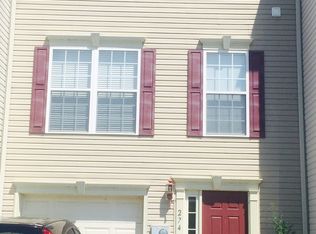 274 Country Ridge Dr, Red Lion, PA 17356