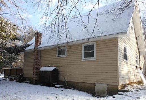 2nd image of 1513 Red Run Rd