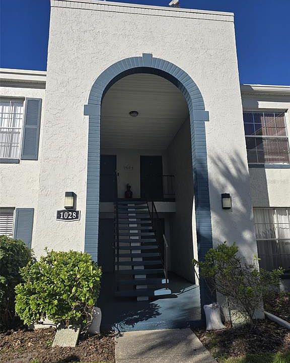 1st image of 1028 N PLANTATION DRIVE #C4