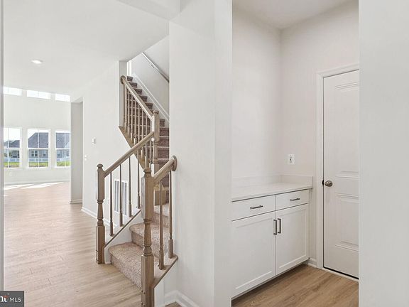 4th image of 36113 Windsor Park Dr