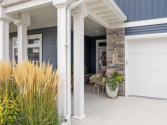 2nd image of 818 Rania Way W