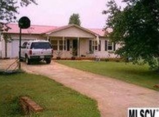 2143 Rover St, Newton, NC 28658