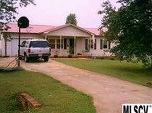 2143 Rover St, Newton, NC 28658