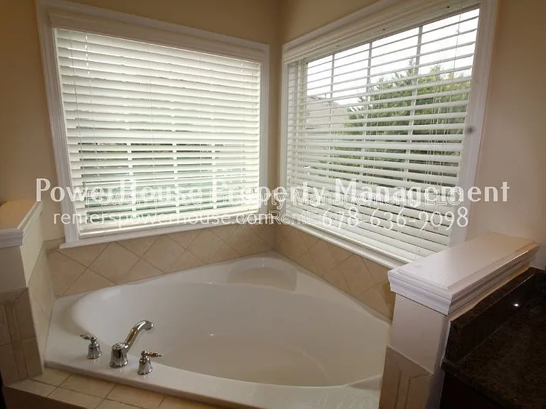 10752 Camarilla Ct — Photo 14