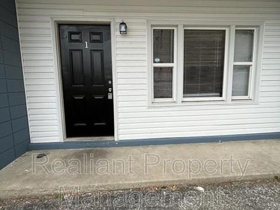 2nd image of 2133 Will Fant Dr APT 1