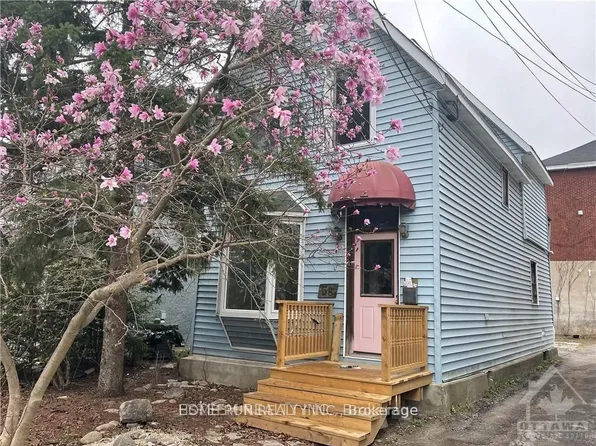 38 Adelaide St, Ottawa, ON K1S 3S1