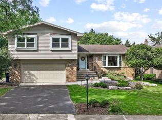 3904 Saratoga Ave, Downers Grove, IL 60515