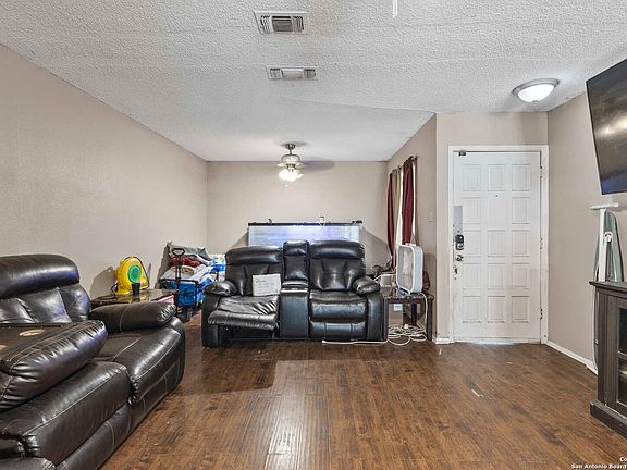2nd image of 4710 Casa Espana Street