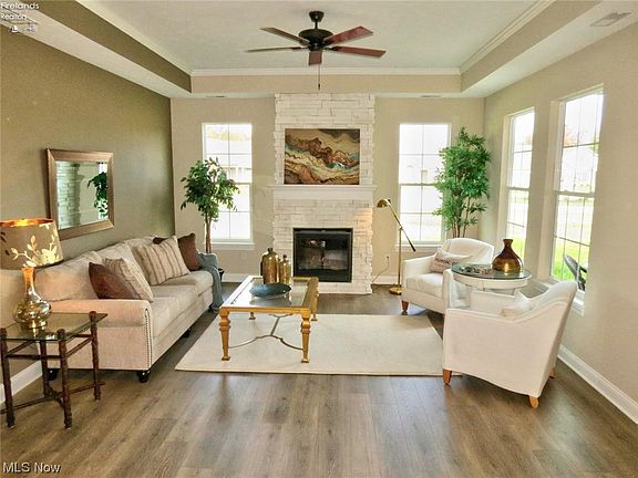 3rd image of 6016 Coventry Cir