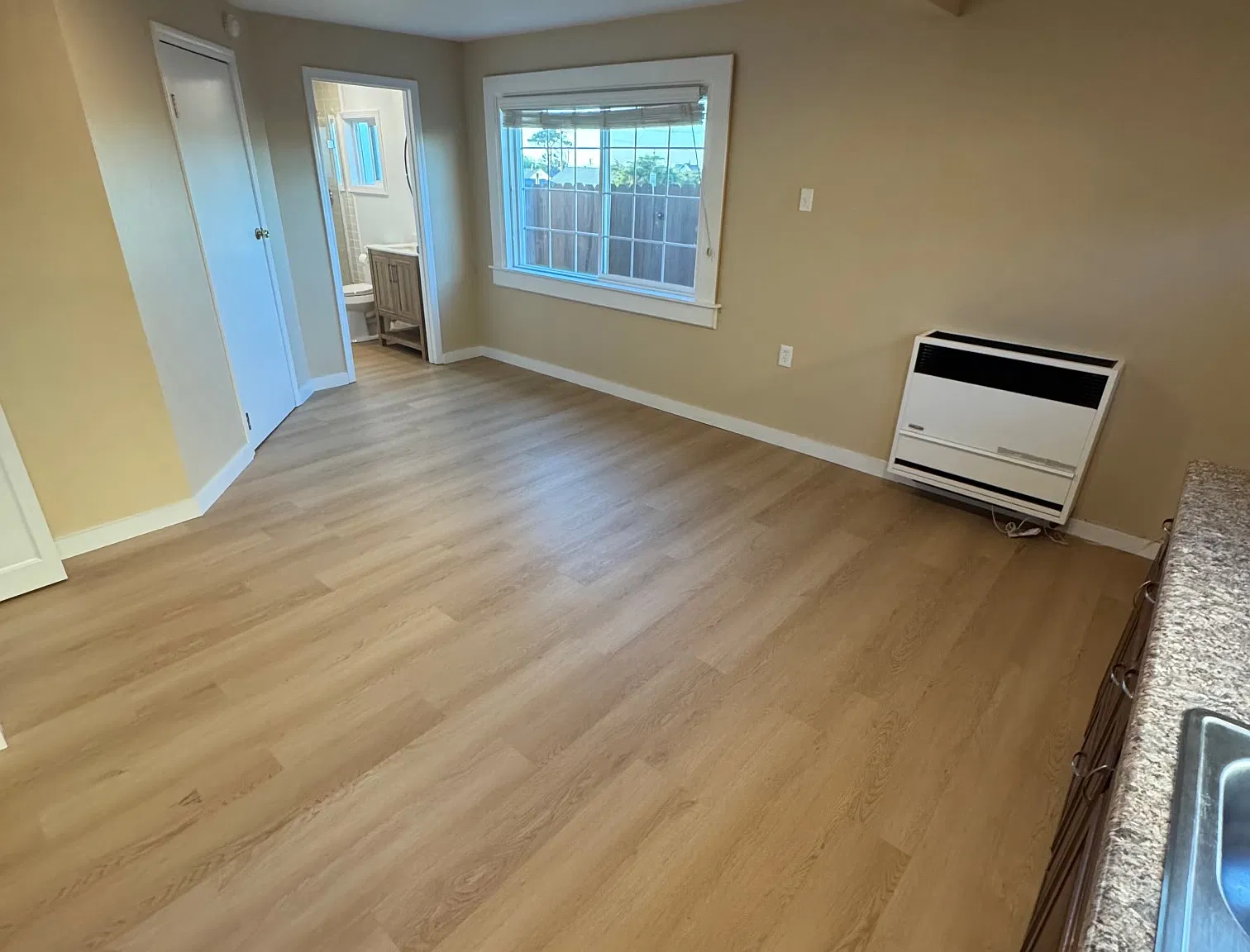 1 bed, $1,600 — Photo 2