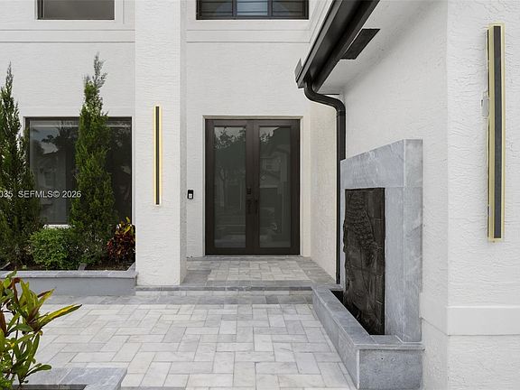 5th image of 2241 SW 164th Ave