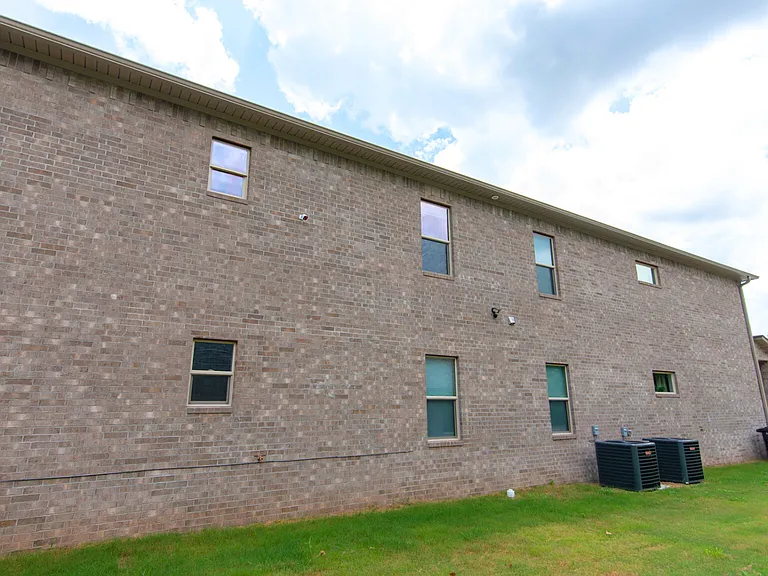 1517 Stamps St — Photo 13