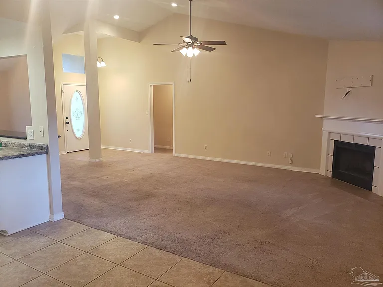 3469 Willow Ln — Photo 5