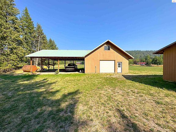 3rd image of 351 Songbird Ln