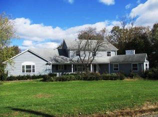 22 Griffin Rd, Sterling, MA 01564