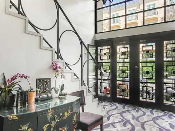 Brentfair Towers, 11618 Kiowa Ave #5f7a0dfda, Los Angeles, CA 90049