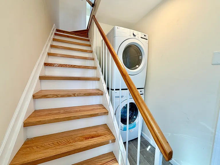 36 Donley Ave #2 — Photo 2