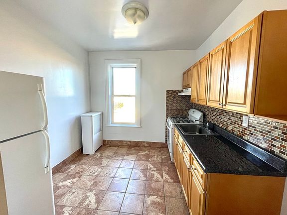 2nd image of 25-68 37th St #3D