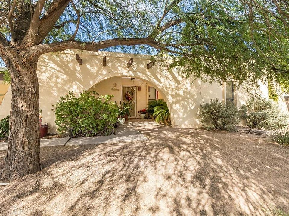 1st image of 854 E Gabrilla Dr