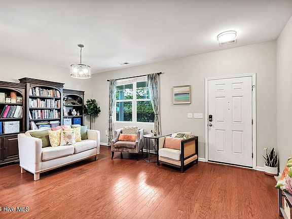 3rd image of 5010 Portside Drive